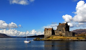 Eilean Donan Castle Image by Nigel Scott from Pixabay